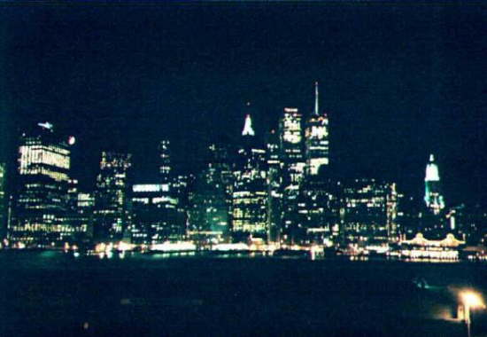 Skyline bei Nacht